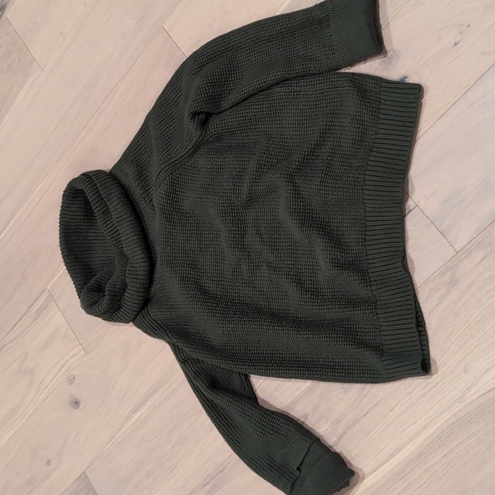 Market and Spruce cowl neck sweater